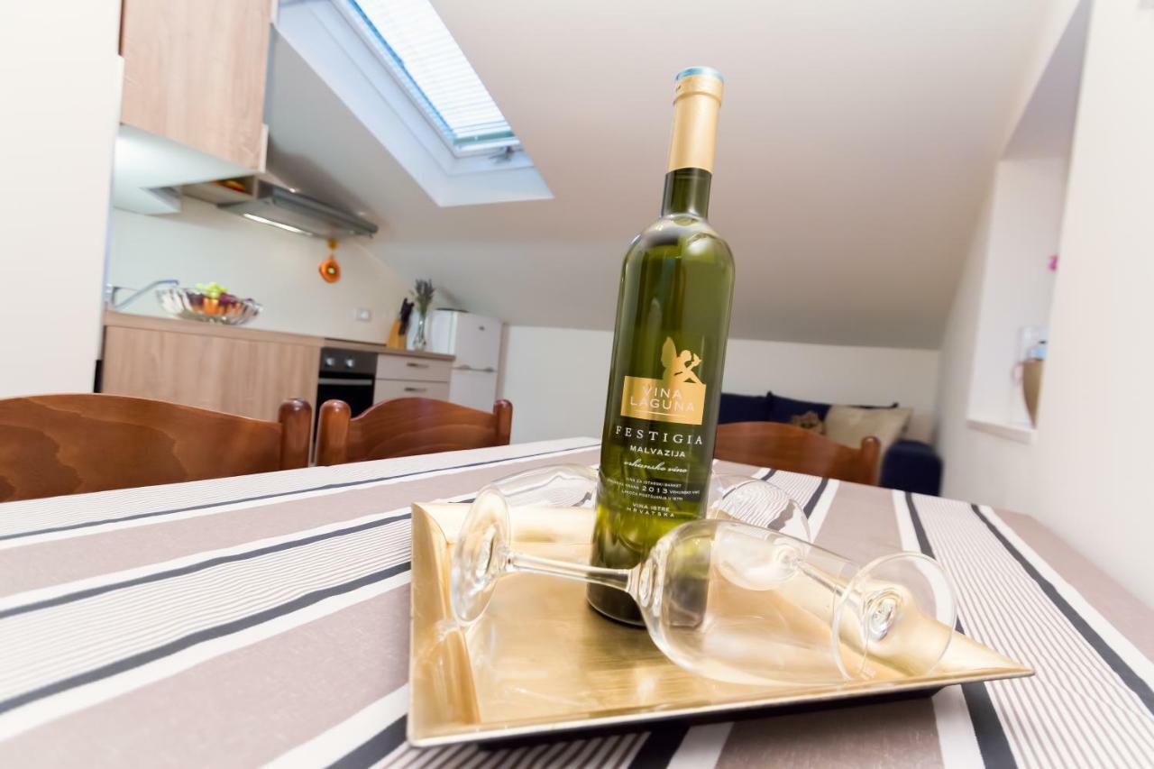 Apartments Mirjana Novigrad  ภายนอก รูปภาพ